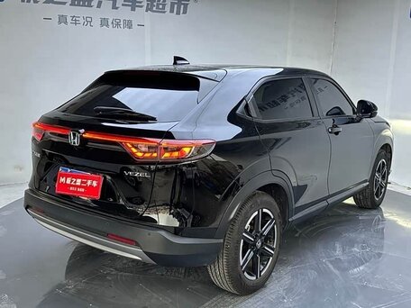 2023 Honda Vezel II, чёрный, 2470000 рублей, вид 4