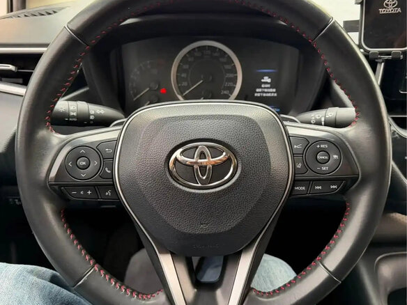 2022 Toyota Corolla XII (E210), белый, 1750000 рублей - вид 14