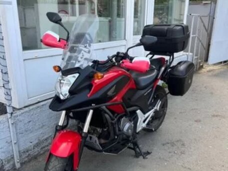 2012 Honda NC 700X, красный, 600000 рублей, вид 4