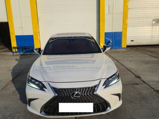 2022 Lexus ES 250 VII Рестайлинг, белый, 4444444 рублей, вид 3