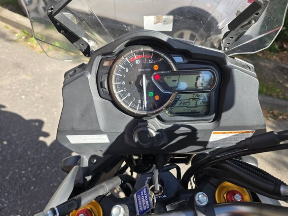 2017 Suzuki V-Strom 1000, коричневый, 865000 рублей - вид 7