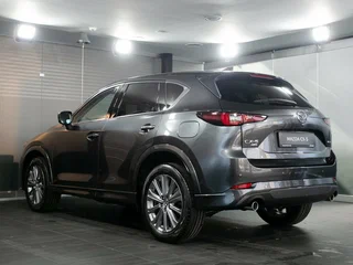 2025 Mazda CX-5 II Рестайлинг, серый, 5400000 рублей, вид 4
