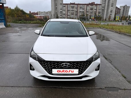 2021 Hyundai Solaris II Рестайлинг, белый, 720000 рублей, вид 2