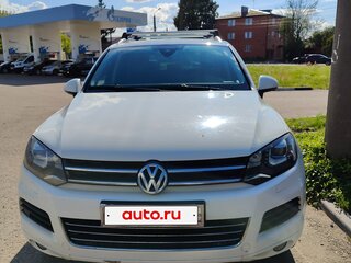 2012 Volkswagen Touareg II, белый, 2300000 рублей, вид 3