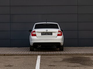2014 Skoda Rapid I, белый, 995000 рублей, вид 5
