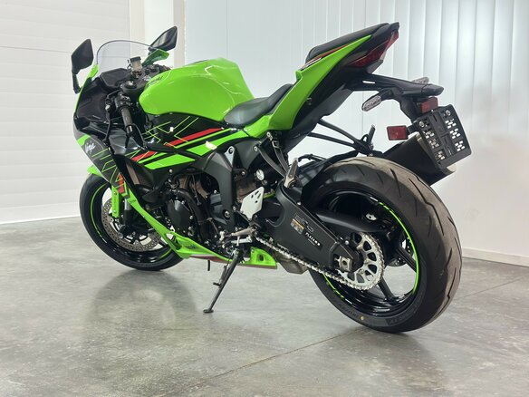 2024 Kawasaki ZX-6 Ninja, зелёный, 1299000 рублей - вид 4