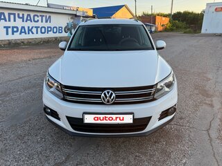 2013 Volkswagen Tiguan I Рестайлинг, белый, 890000 рублей, вид 2