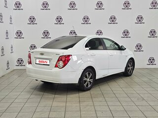 2012 Chevrolet Aveo II, белый, 533000 рублей, вид 5