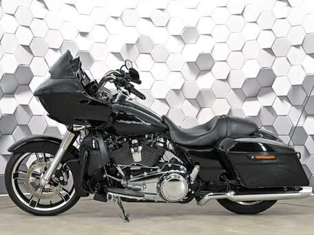2016 Harley-Davidson Road Glide Special, чёрный, 1999000 рублей, вид 4