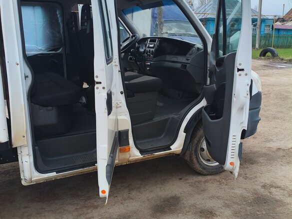 2014 Iveco Daily, белый, 1550000 рублей - вид 6