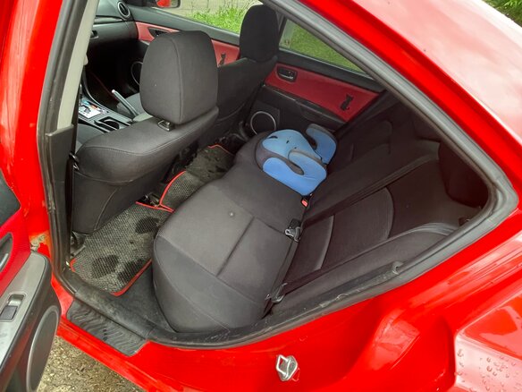 2008 Mazda 3 I (BK) Рестайлинг, красный, 585000 рублей - вид 8