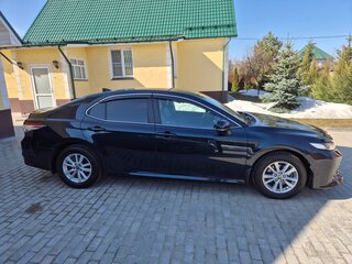 2020 Toyota Camry VIII (XV70), синий, 3250000 рублей, вид 2