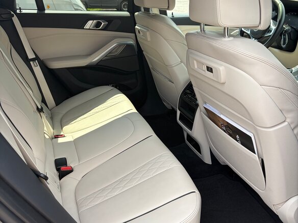 2020 BMW X6 30d III (G06), серый, 7899000 рублей - вид 11