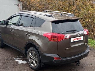 2014 Toyota RAV4 IV (XA40), коричневый, 1700000 рублей, вид 3