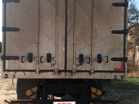 2013 Iveco EuroCargo, серый, 2000000 рублей, вид 5