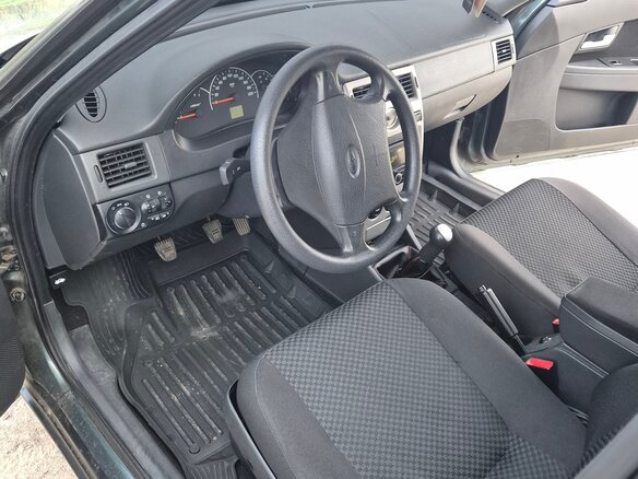 2011 Lada (ВАЗ) Priora I, серый, 420000 рублей - вид 11