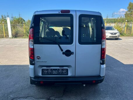 2013 Fiat Doblo I Рестайлинг, серебристый, 749000 рублей, вид 5