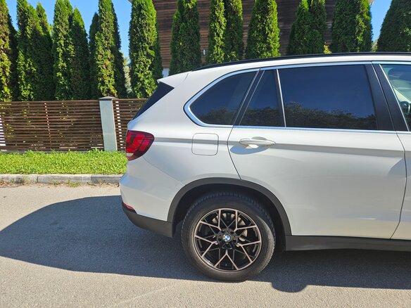 2016 BMW X5 30d III (F15), белый, 3300000 рублей - вид 2