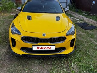 2018 Kia Stinger I, жёлтый, 2000000 рублей, вид 3