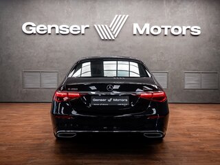 2025 Mercedes-Benz S-Класс 450 4MATIC VII (W223), чёрный, 15500000 рублей, вид 4