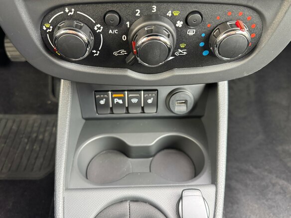 2026 Lada (ВАЗ) Largus I Рестайлинг, белый, 1887000 рублей - вид 16
