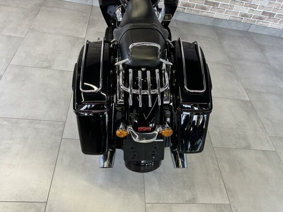 2018 Harley-Davidson Street Glide, чёрный, 1495000 рублей - вид 17