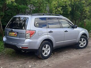 2012 Subaru Forester III Рестайлинг, серебристый, 1250000 рублей, вид 4