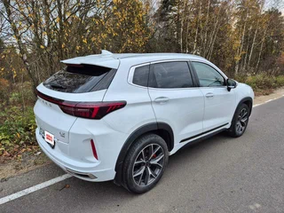 2022 Exeed LX I Рестайлинг, белый, 2000000 рублей, вид 4