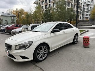 2013 Mercedes-Benz CLA 200 I (C117, X117), белый, 1350000 рублей, вид 3