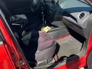 2006 Ford Fiesta Mk5, красный, 450000 рублей, вид 5