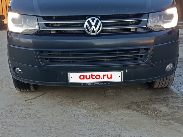 2013 Volkswagen Multivan T5 Рестайлинг, чёрный, 1940000 рублей - вид 2