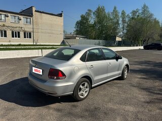 2016 Volkswagen Polo V Рестайлинг, белый, 1050000 рублей, вид 3
