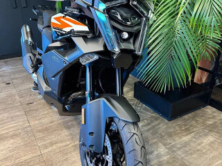 2026 KTM 1390 Super Adventure S Evo, чёрный, 2650000 рублей, вид 4
