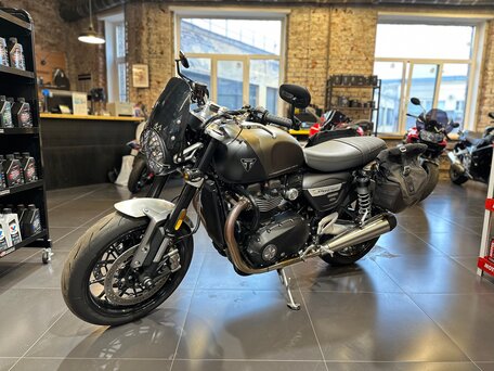 2023 Triumph Speed Twin, чёрный, 1570000 рублей, вид 1