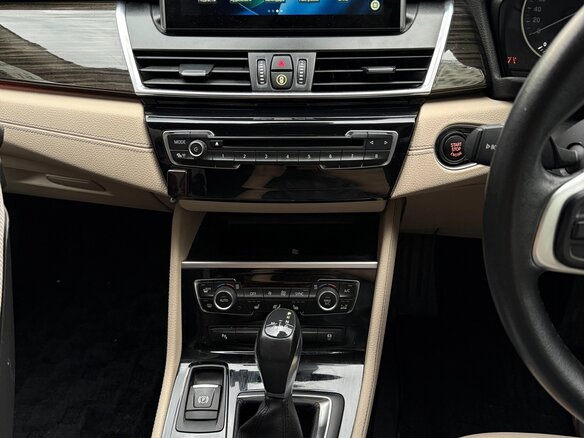 2015 BMW 2 серии Gran Tourer Gran Tourer 218i F46, красный, 1450000 рублей - вид 17