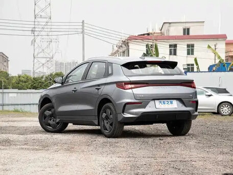 2024 BYD E2 I Рестайлинг, серебристый, 1900000 рублей, вид 2