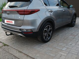 2020 Kia Sportage IV Рестайлинг, серый, 2500000 рублей, вид 3