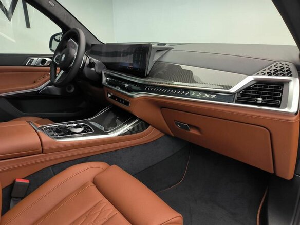 2025 BMW X7 40d I (G07) Рестайлинг, чёрный - вид 29