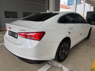 2022 Chevrolet Malibu IX Рестайлинг, белый, 1146911 рублей, вид 3