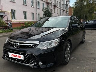 2016 Toyota Camry VII (XV50) Рестайлинг, чёрный, 2200000 рублей, вид 1