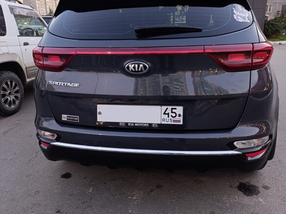 2019 Kia Sportage IV Рестайлинг, серый, 2200000 рублей - вид 5