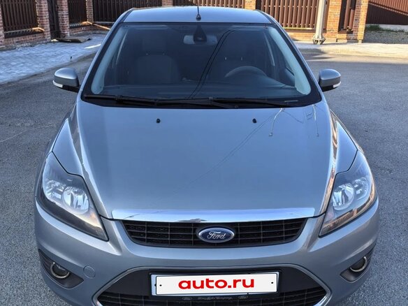 2009 Ford Focus II Рестайлинг, серый, 900000 рублей - вид 2