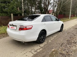 2010 Toyota Camry VI (XV40) Рестайлинг, белый, 1149000 рублей, вид 4