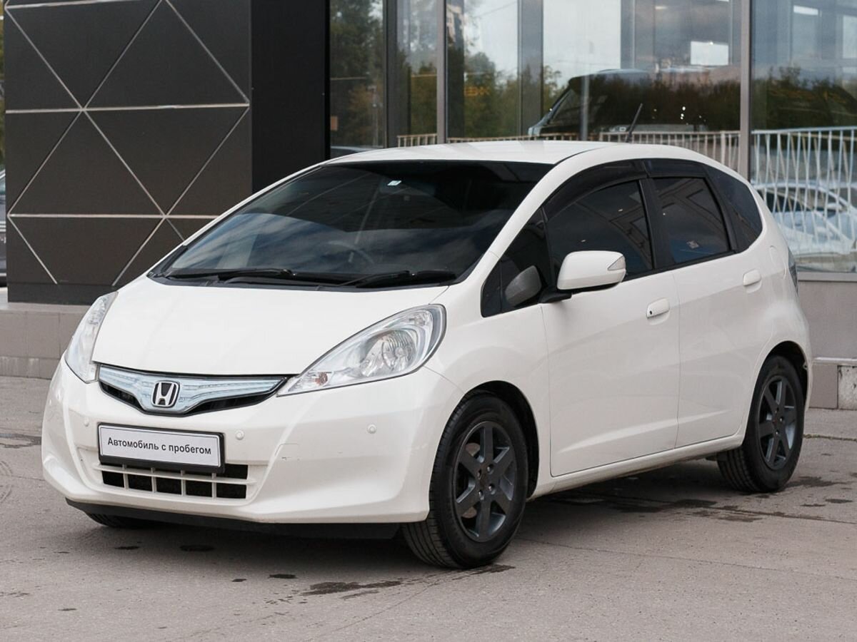 Открыть фотографии: Honda Fit II