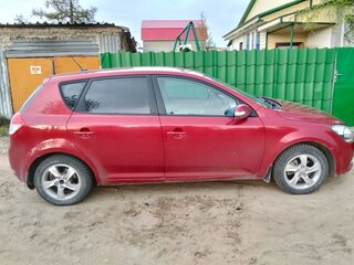 2011 Kia Ceed I Рестайлинг, красный, 1150000 рублей, вид 2