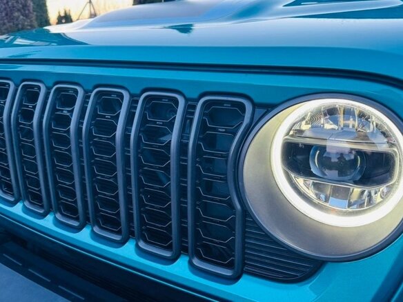 2024 Jeep Wrangler 4xe IV (JL) Рестайлинг, голубой, 6650000 рублей - вид 8