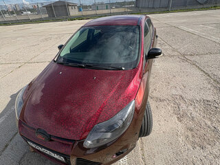 2012 Ford Focus III, красный, 1100000 рублей, вид 3