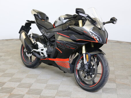 2025 CFMoto 450SR, чёрный, 587920 рублей, вид 3