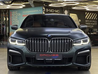 2020 BMW 7 серии Long M760Li xDrive VI (G11/G12) Рестайлинг, зелёный, 13150000 рублей, вид 3