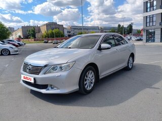 2012 Toyota Camry VII (XV50), серебристый, 1425000 рублей, вид 1